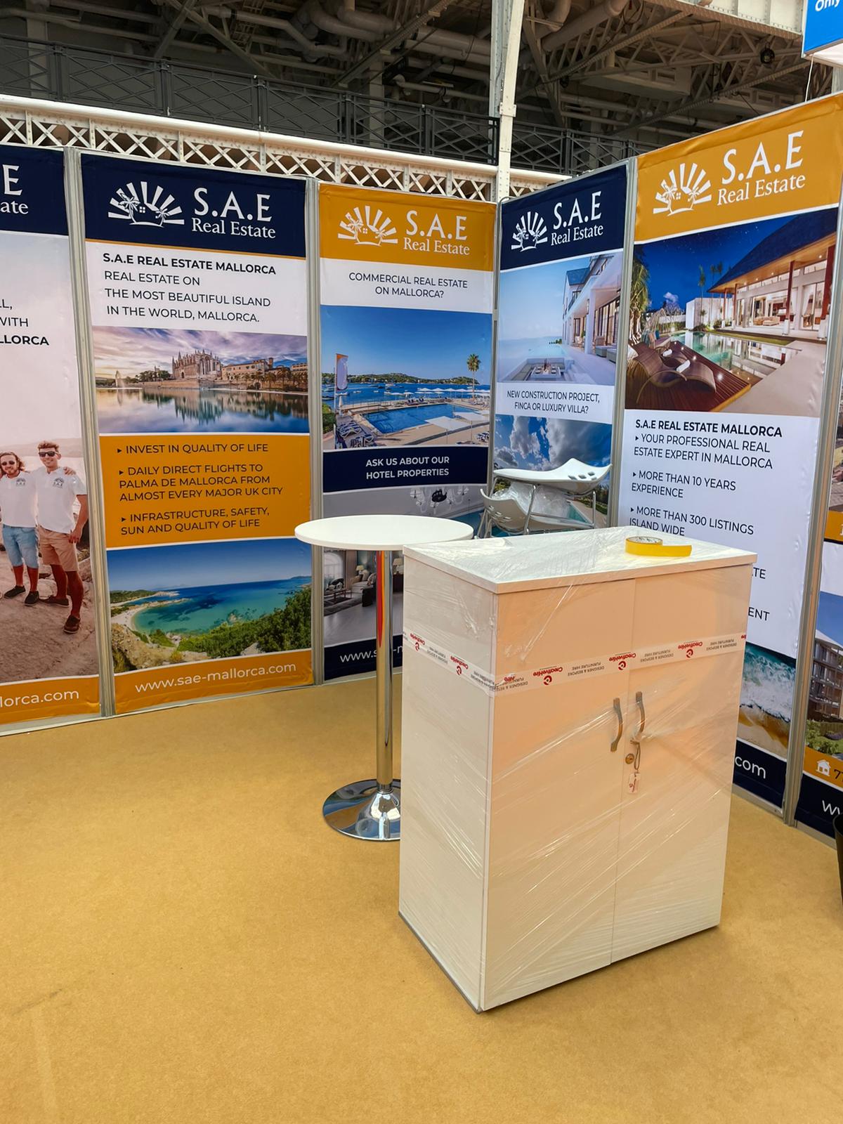 3m x 2m Shell Scheme Graphics for All Exhibitions – Backdropsource UK