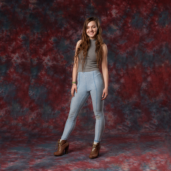 Red Cave Fashion Photography Muslin Backdrop